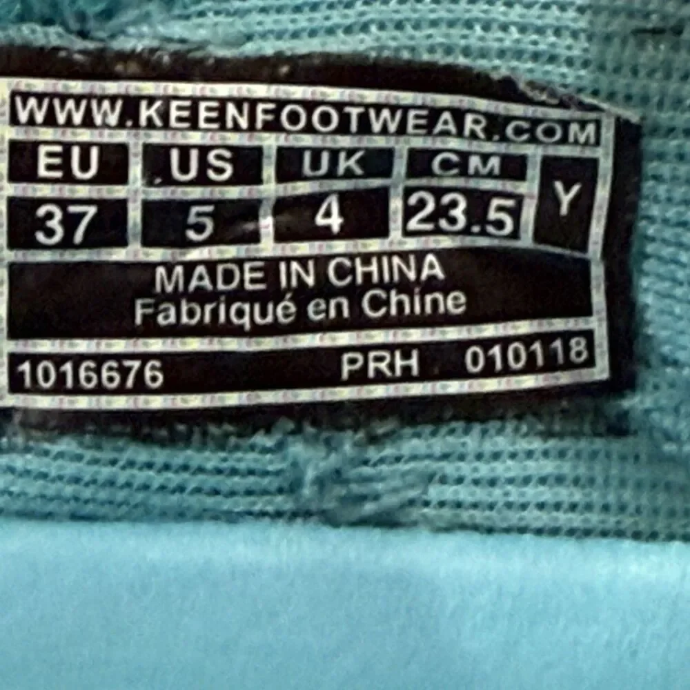KEEN Moxie Blue Mary Jane Flats Shoes Hybrid Water Shoes Girls Size 5